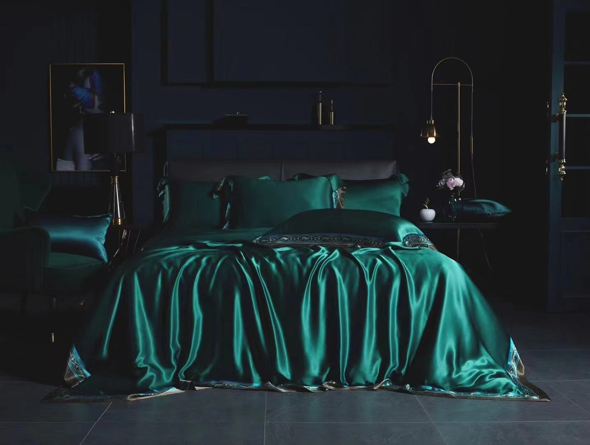 Forest Leopard 25 Momme silk bedding set