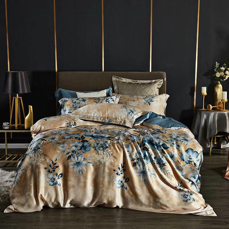 16 Momme Blue Porcelain Printed Silk Bedding Set - image 1