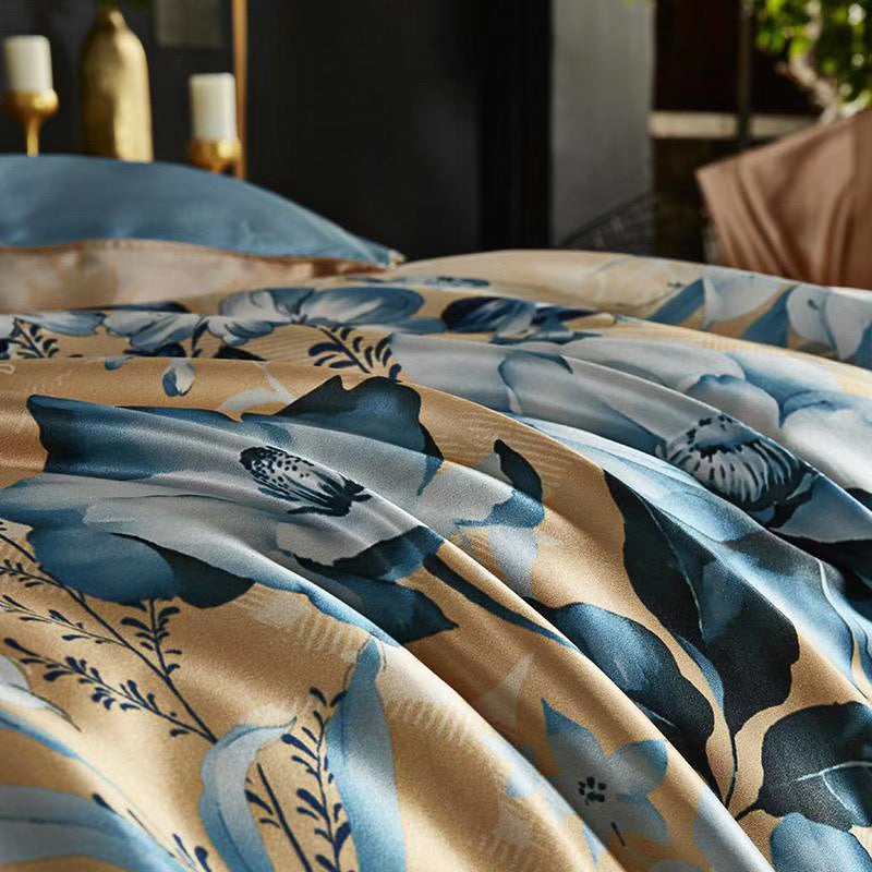 16 Momme Blue Porcelain Printed Silk Bedding Set - image 4