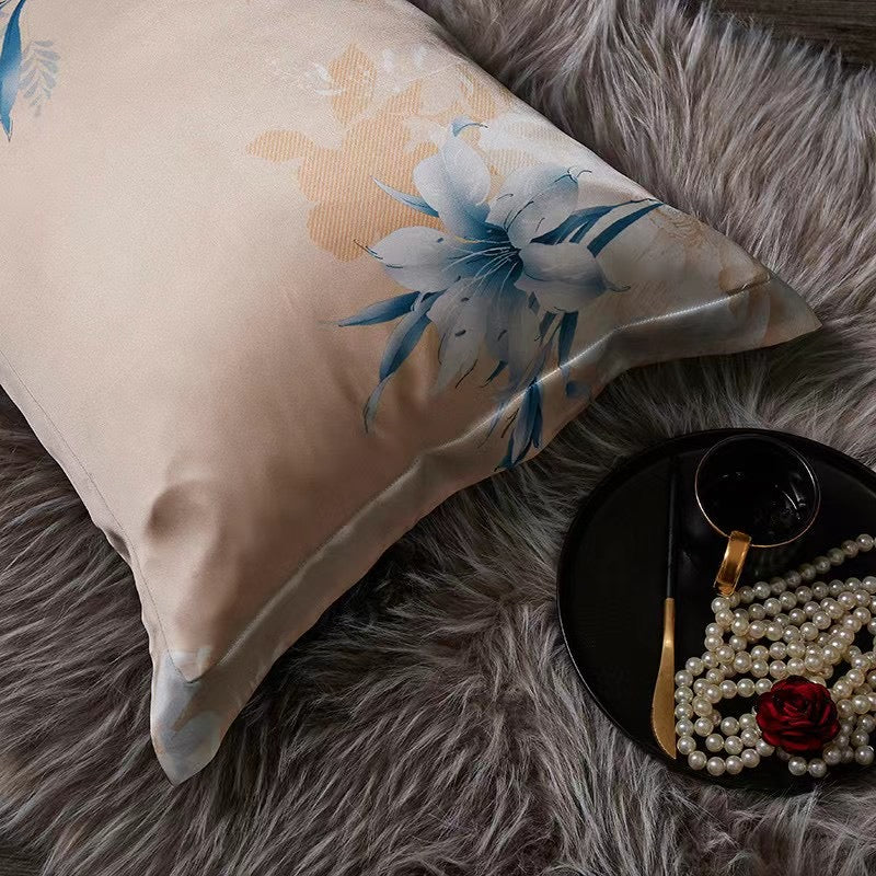 16 Momme Blue Porcelain Printed Silk Bedding Set - image 5