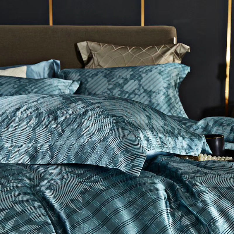 16 Momme Midsummer Printed Silk Bedding Set - image 3