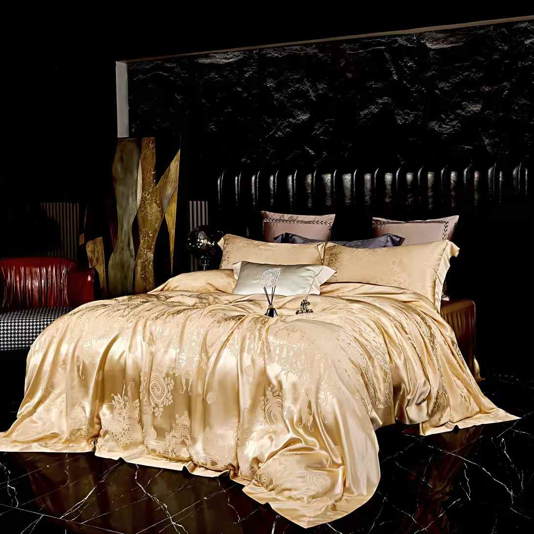 19 Momme Gold Jacquard Silk Bedding Set