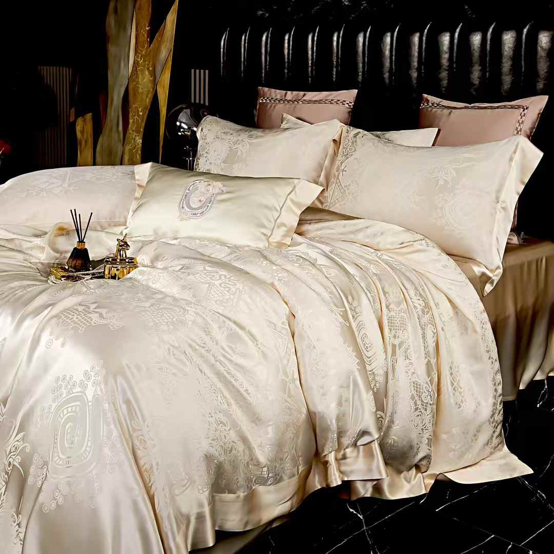 19 Momme Ivory Jacquard Silk Bedding Set