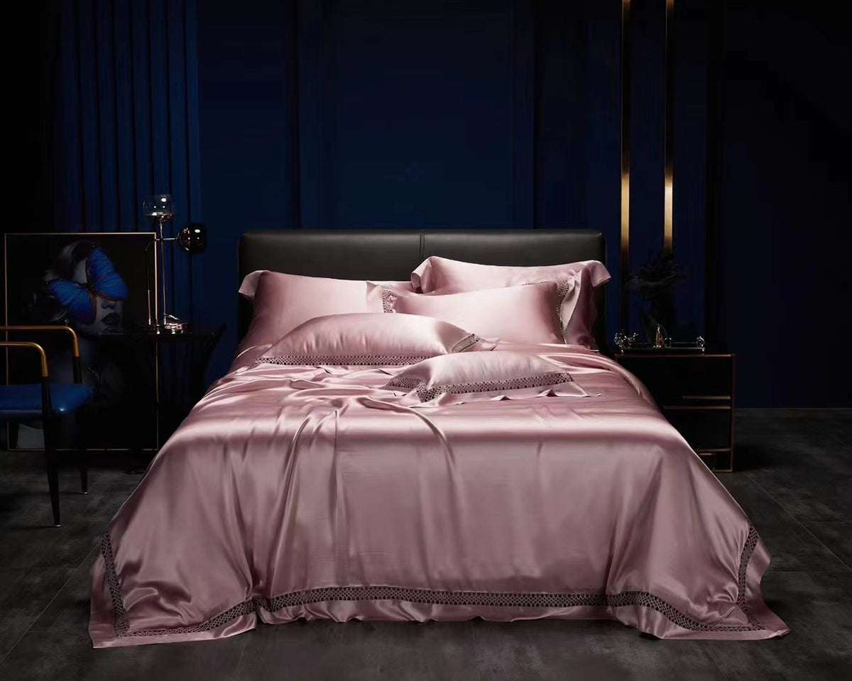 Anna Pink 25 Momme lace silk bedding set