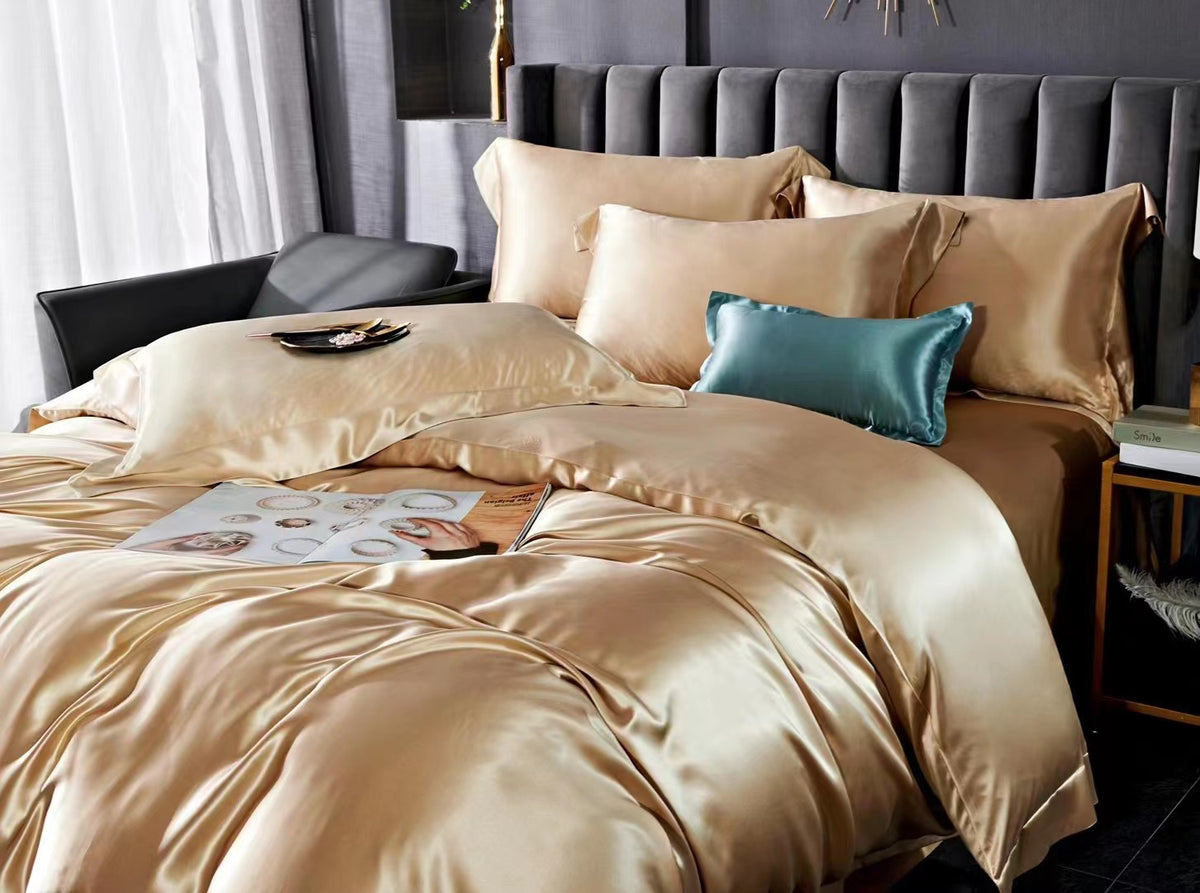 19 Momme Champagne Gold Silk Bedding Set - view 2