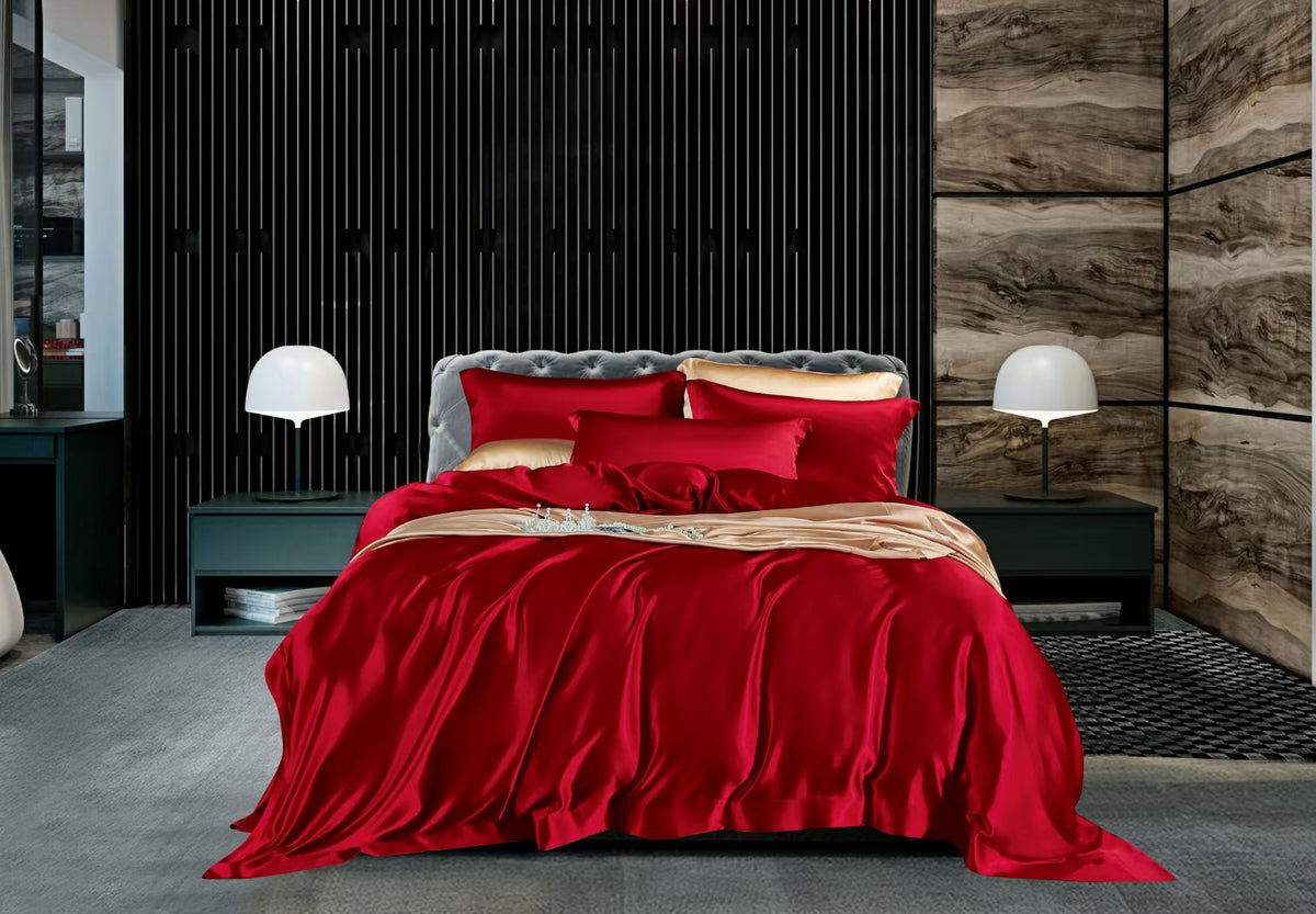 Crimson 25 Momme silk bedding set