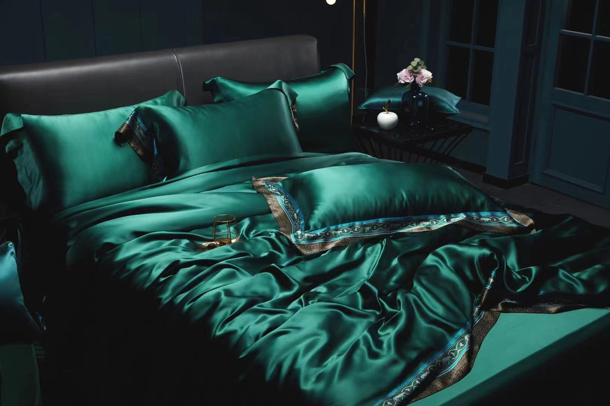 Forest Leopard 25 Momme silk bedding set