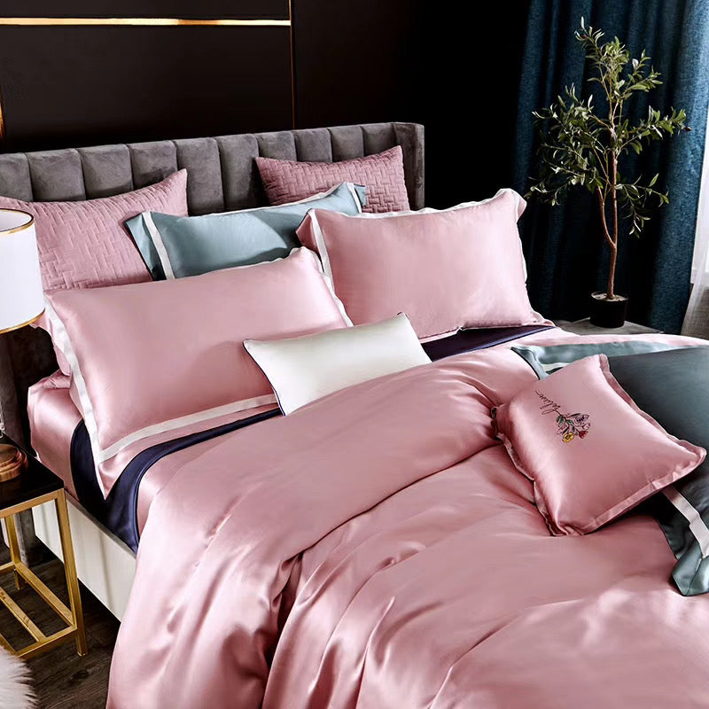 25 Momme Lotus Pink Wide-Border Silk Bedding Set