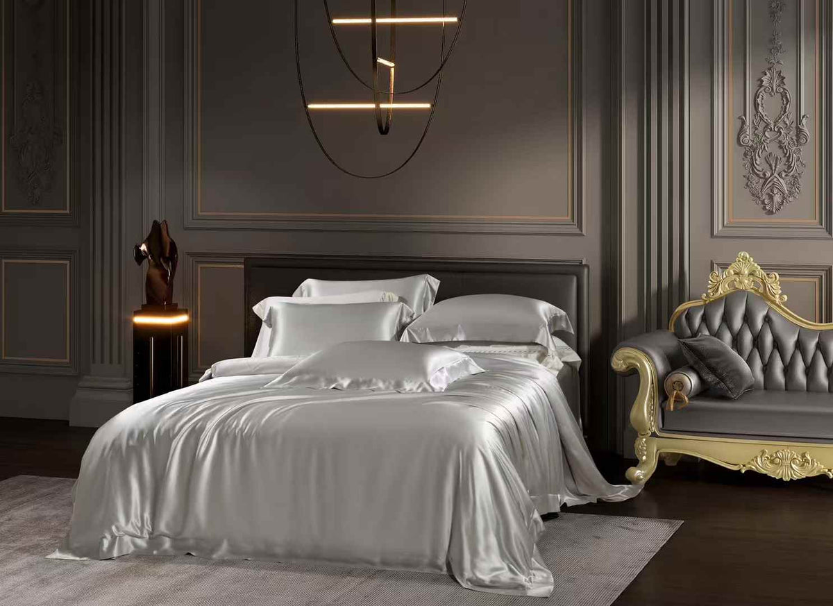 Silver 25 Momme silk bedding set