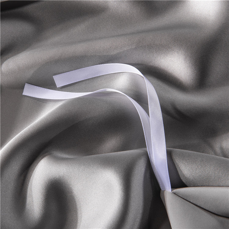 25 Momme Silver Silk Bedding Set — Detail 3