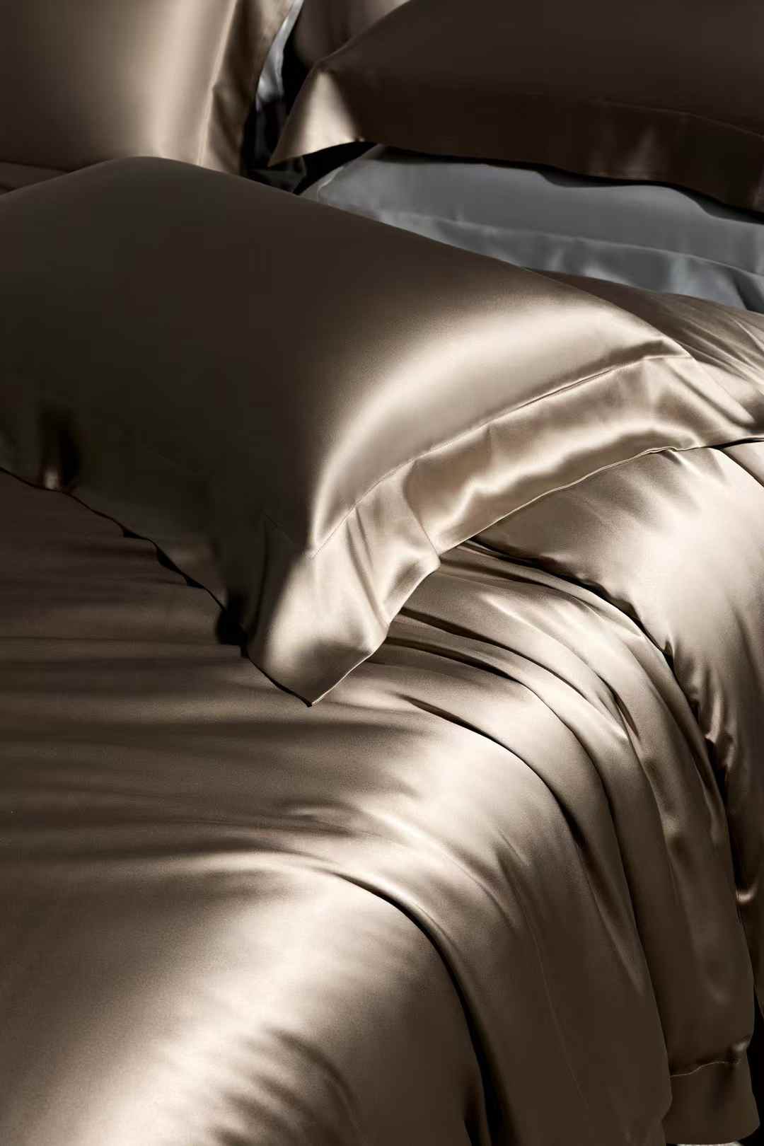 35 Momme Dark Gold Silk Bedding Set