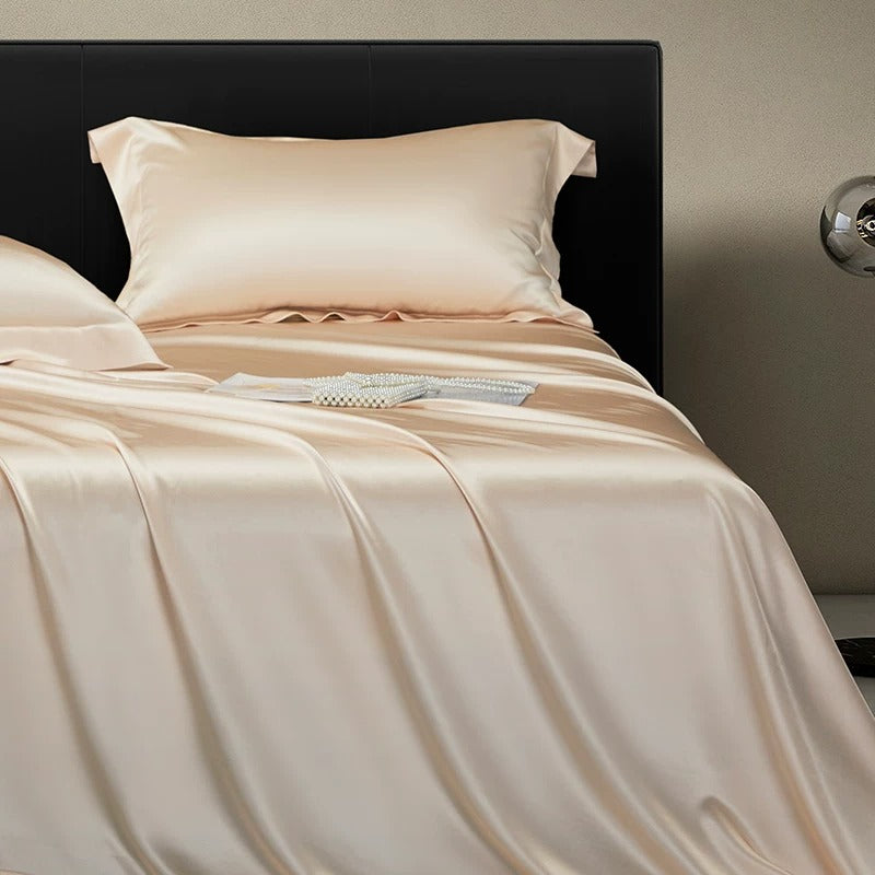 25 momme mulberry silk sheet and pillowcase set in Moonlight Apricot