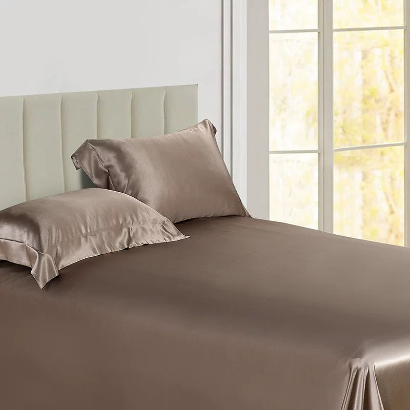 25 momme mulberry silk sheet and pillowcase set in Taupe