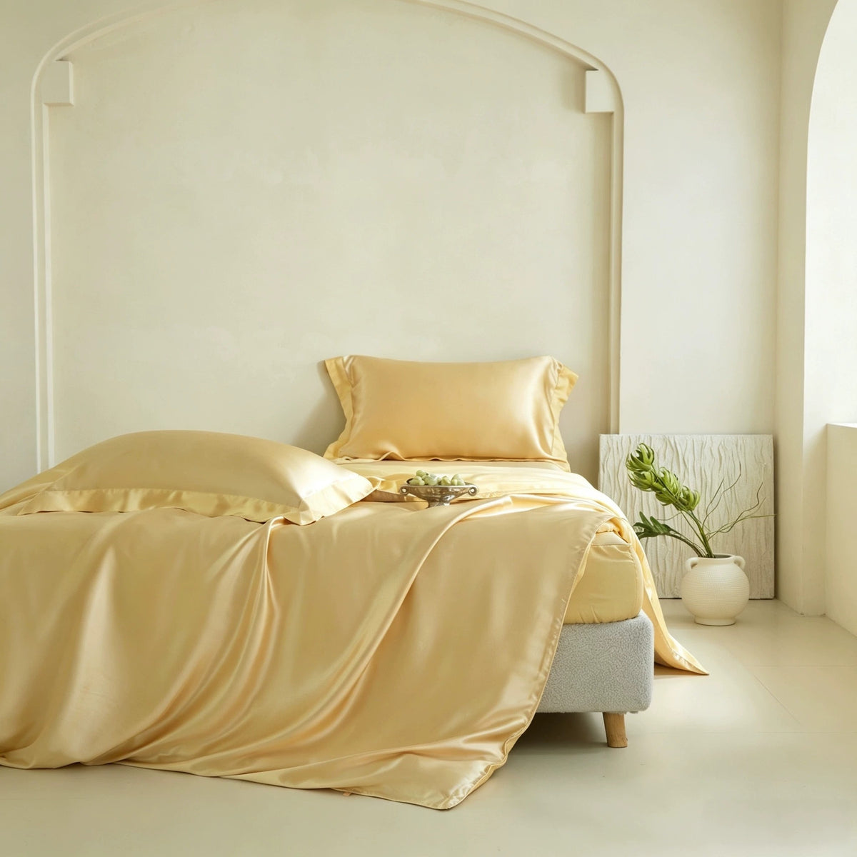 CREAM GOLD 100% Silk Bedding set